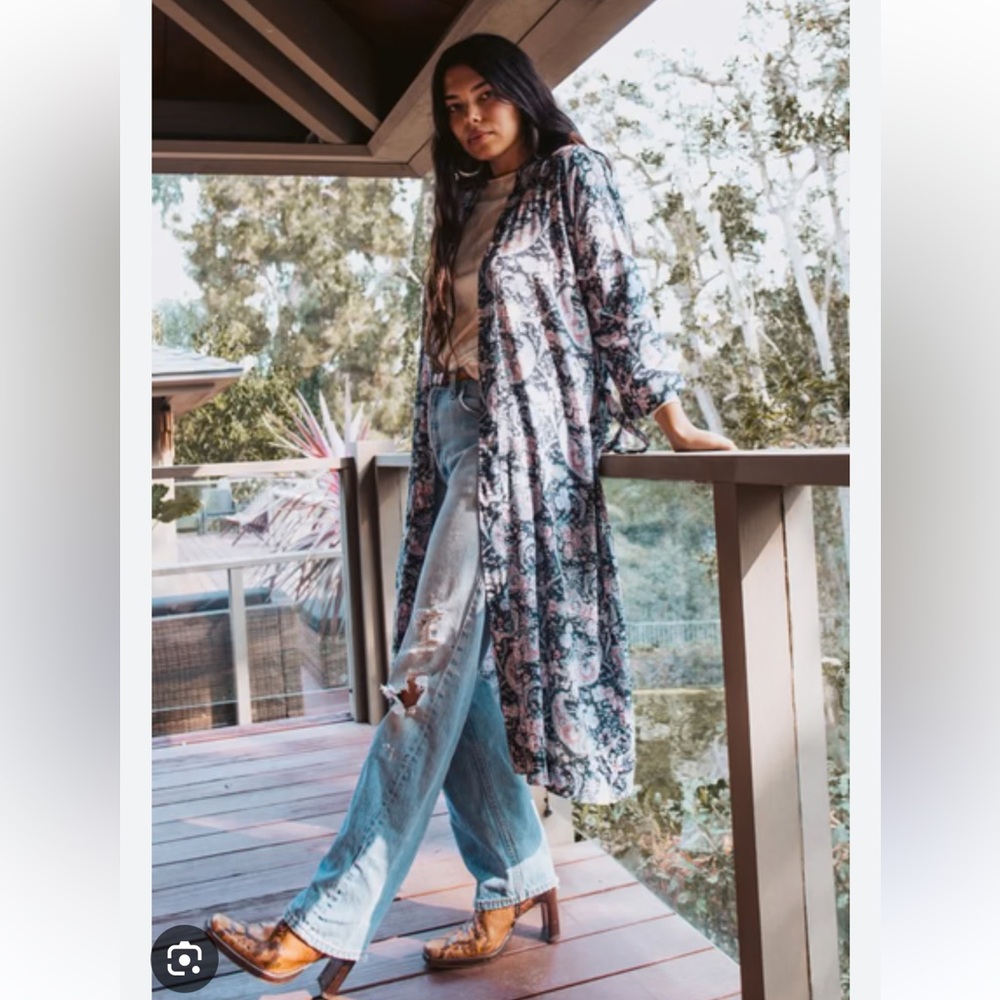 Novella Royale Bianca Robe Midnight Rose